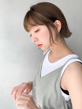 レジュアル(RESSUAL) イメチェンホワイトブロンド外ハネボブ美髪ワイドバング