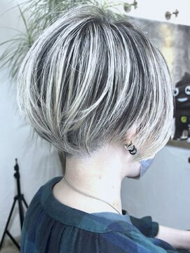 ブレイズヘアー(BLAZEhair) 【色落ちもキレイ】脱白髪染めバレイヤージュ×ブリーチ3回