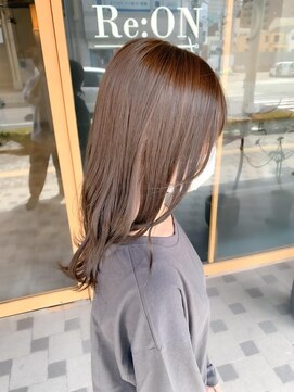 レオン(Re:ON) オリーブベージュ×セミロング