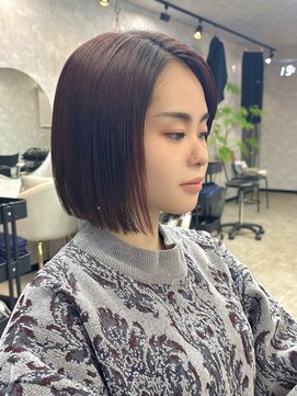 イデアル(Ideal) ボブ/ミニボブ/切りっぱなしボブ/前下がり/前下がりボブ/韓国