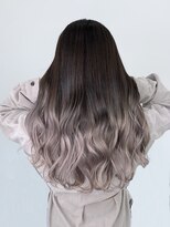 ボタニウム バイ アールサロン(BOTANIUM by RrSALON) ダメージレス美髪グラデーション×ホワイトシルバー