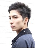Haleブルーブラックニュアンスパーマスパイキーショートバーバー