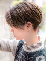 カライング(ing) スーツ短髪ツーブロック束感モテる黒髪シークレットパーマ流行