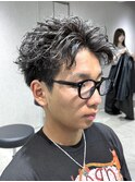 スパイキーショートアップバングショートスパイキーパーマ