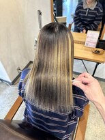 ルナバイルヴェール(LUNA by LeVert)&nbsp;デザインカラー複雑履歴　縮毛矯正