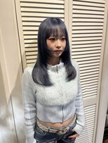 カシェル トウキョウ(Cashel Tokyo) レイヤーカットとブルーブラック