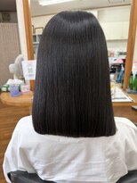 ヘアーズ サエミ 紫外線対策!髪質改善縮毛矯正♪
