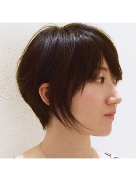 ルシード スタイル サーヴ(LUCIDO STYLE SERVE) ショートボブ