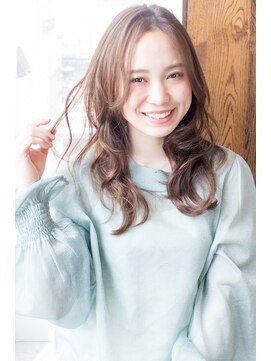 アフロート ギンザ(AFLOAT GINZA) AFLOAT明日香の 大人かわいい フェザーロング ヴェールウェーブ