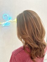 ニィ(2iee.)&nbsp;太めハイライトでメリハリあるスタイルに♪