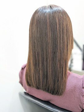 イレス 札幌駅前(IRESU) ドレスヘア/ショコラアッシュ/縮毛機正・ストレート/波巻き