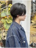 ハンサムショートショートウルフセンターパート/中西