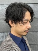 メンズセンターパートツイストスパイラルニュアンスパーマ眉毛