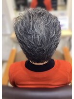 リベーヌプラス 絶壁解消/ひし形/くびれ/斜めバング/60代50代40代/ミセスヘア13B