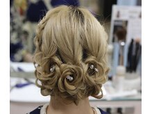 美容のほんぐうの雰囲気（成人式、卒業式ヘアも個性豊かに可愛く仕上けます。）