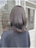 【シルバーグレージュ】