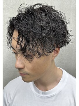 ダズルヘアーエイチ(DAZZLE hair H) センターパート×波巻きパーマ
