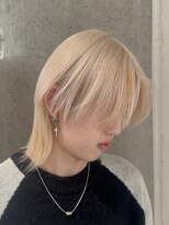 モニカ(MONIQA)&nbsp;ブロンド