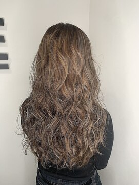 リベルテ 渋谷(Liberte) ハイライト【渋谷/髪質改善/学割/ブリーチ/レイヤー】