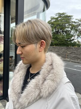 アース オーセンティック 新浦安店(EARTH Authentic) ホワイトベージュ