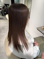 レヴリー(reverie)&nbsp;レイヤーカット白髪ぼかしハイライトカラーミルクブラウン40代