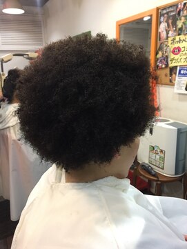 アシッドハウス(ACID HOUSE) アフロヘアー