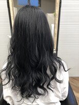 トエ(toe)&nbsp;[toe 山縣] ブルーブラック(薬院／薬院大通り／薬院美容室)