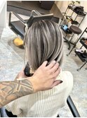 ハイライトカラーマチルダボブインナーグレージュ前髪