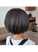 ショートボブ