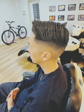 ティグレ(TIGRE) スキンフェード