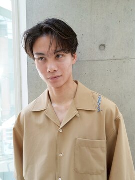 ニコ トウキョウ ロジック(nico TOKYO Logic) フェザーパーマニュアンスパーマメンズセンターパート襟足あり