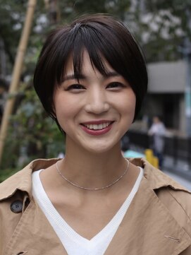 ピークアブー 原宿ハラカド(PEEK-A-BOO) くせ毛多毛マッシュ前髪透け感暗髪大人ショート