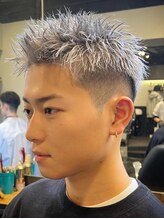 1126ホワイトブロンドアッシュスキンフェード高松バーバー