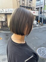 ヘアアートヒサ(HAIR ART hisa)&nbsp;大人ミニボブ カーキアッシュ