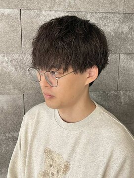 ニアウ 伊勢崎連取店(Niau) MEN’S HAIR/サーフカール/刈り上げセンターパート/伊勢崎