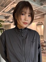 ベイルーム(BAYROOM by HONEY omotesando)&nbsp;顔周りレイヤー/レイヤーボブ/透明感グレージュ／切りっぱなし