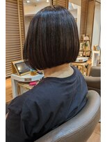 ヘアスタジオルース(HAIR STUDIO LUZ) 40代50代60代の大人ボブ/白髪ぼかしハイライト/堀江/北堀江