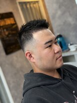 メグロバーバーショップロッポンギ 目黒六(MEGURO BARBER SHOP 6PPONGI)&nbsp;フェザーアップ/ feather up
