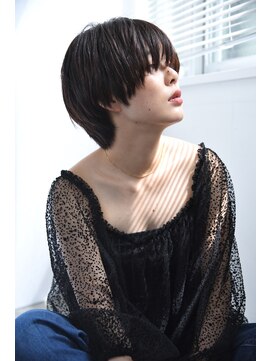 ユノ(juno) 【juno】シンプルナチュラル☆大人のマッシュショート