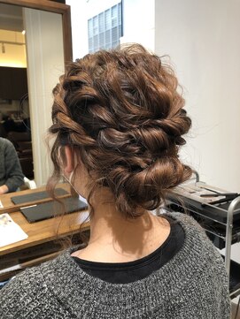 フローラビューティーヘアー(Flora Beauty Hair) ゆるふわアレンジ/20代/30代/40代/50代/岡山/表町