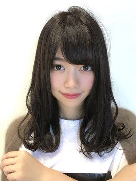 ミラリー トウキョウ(Mirareee Tokyo) ブルベイエベ◎垢抜けシースルー☆愛されミディアム 新宿代々木