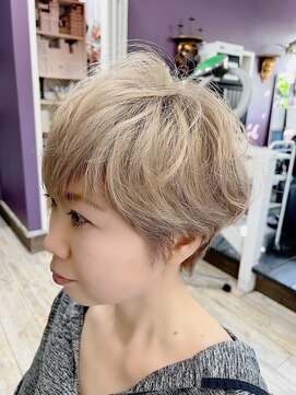 ヘアーサロン ラ ボーテ ♪ハイトーンショート