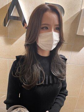 ケアシンサイバシ(CARE shinsaibashi) 大人韓国風フェイスレイヤーカット