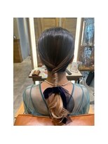 オレロ 国立(olelo)&nbsp;暗めカラー/グランマッシュ/デザインカラー/フェザーパーマ/国立