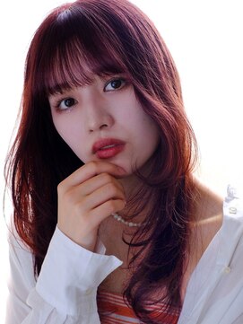 スリーマーク(THREE mark) ミディアムレイヤー×ピンクベージュ