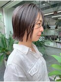パツッと重めボブ