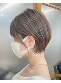 くびれショートボブ