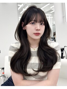 アマトウキョウスマートサロン(AMA TOKYO×Smart Salon) 韓国ヘア　レイヤーカット　顔まわり