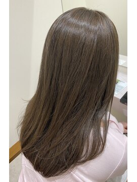 ネウィ/ジャム 三宮(newi/JAM) 柔らかく見える透明感オリーブベージュ