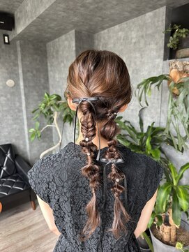 グラック(glac) ツインテールアレンジHAIR